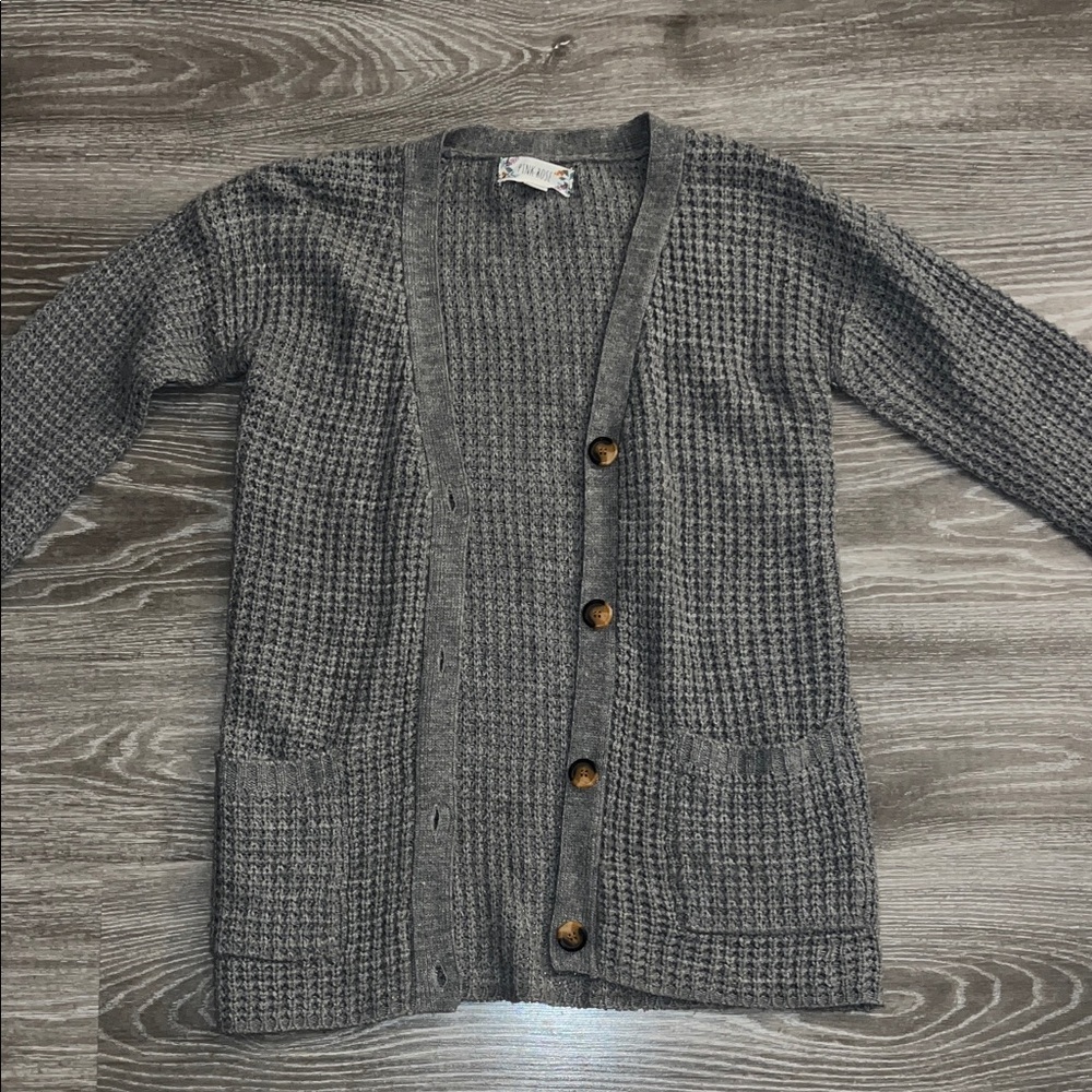 Olive & Oak Gray Knit Cardigan with Buttons